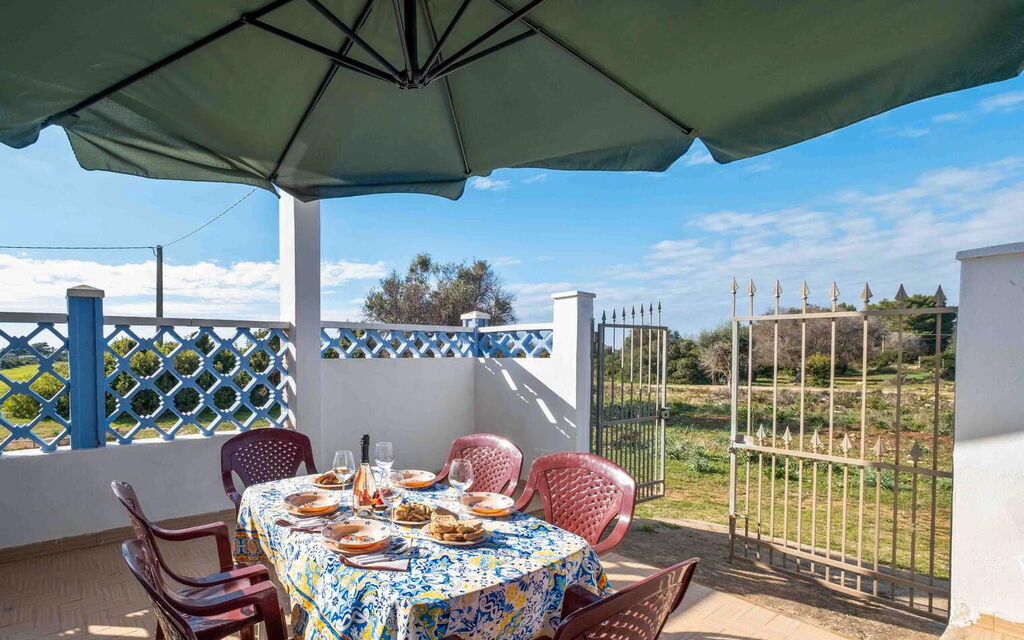Sunny Haven Villa In Torre Lapillo: Autumn, Garden, Spring, Summer, Winter