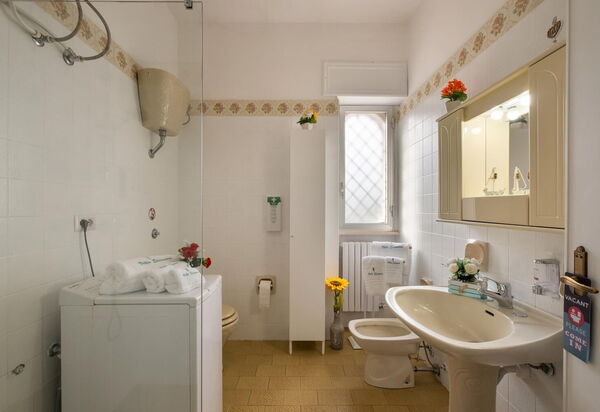 Sunshine Escape Villa In Porto Cesareo, Wi-fi, Ac: Autunno, Bagno, Estate, Inverno, Primavera