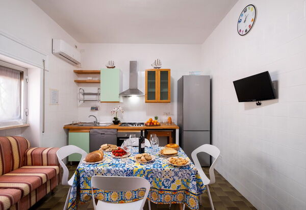 Sunshine Escape Villa In Porto Cesareo, Wi-fi, Ac: Autunno, Estate, Inverno, Primavera, Sala da pranzo