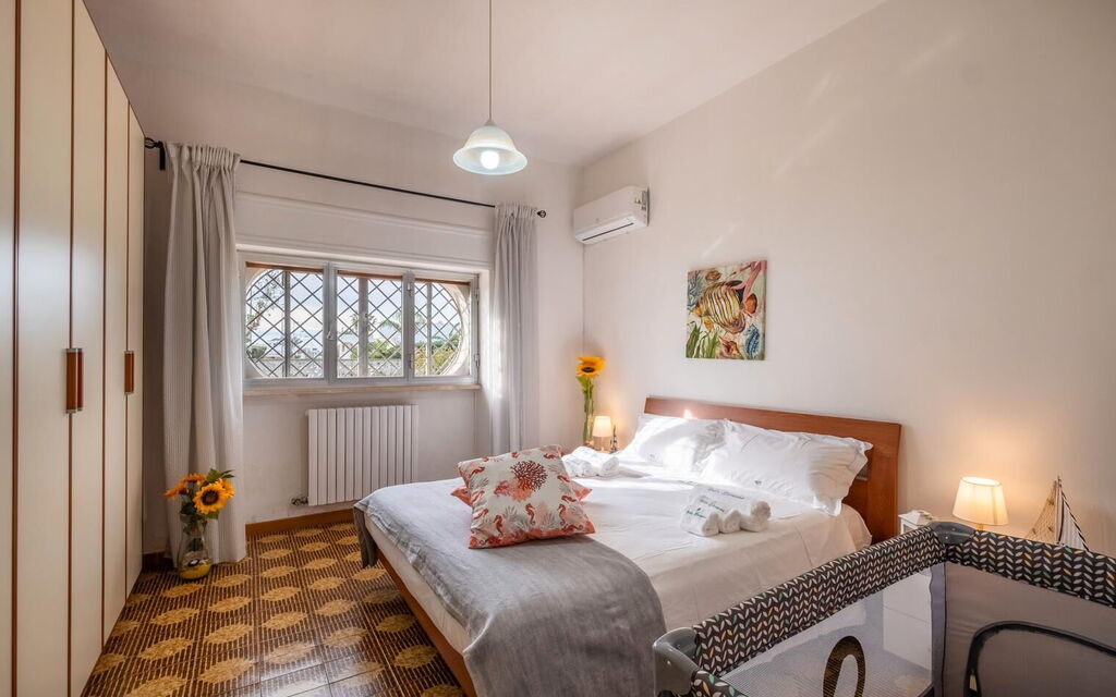 Sunshine Escape Villa In Porto Cesareo, Wi-fi, Ac: Autumn, Bedroom, Spring, Summer, Winter