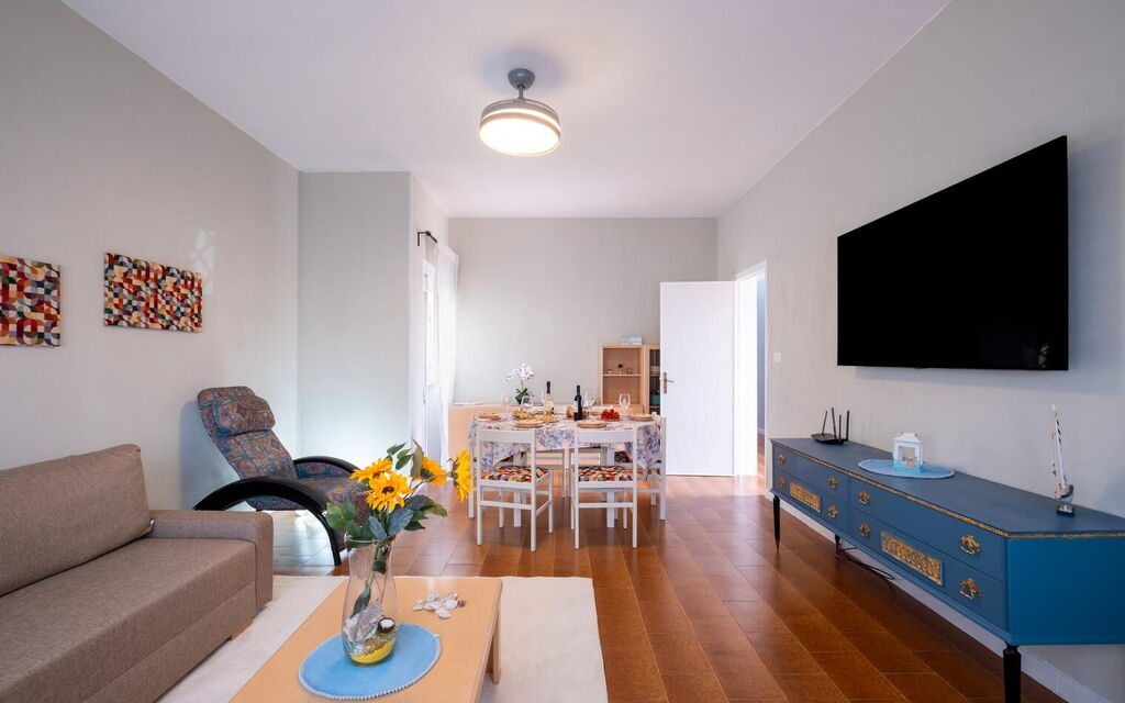 Sunshine Escape Villa In Porto Cesareo, Wi-fi, Ac: Autumn, Living Room, Spring, Summer, Winter