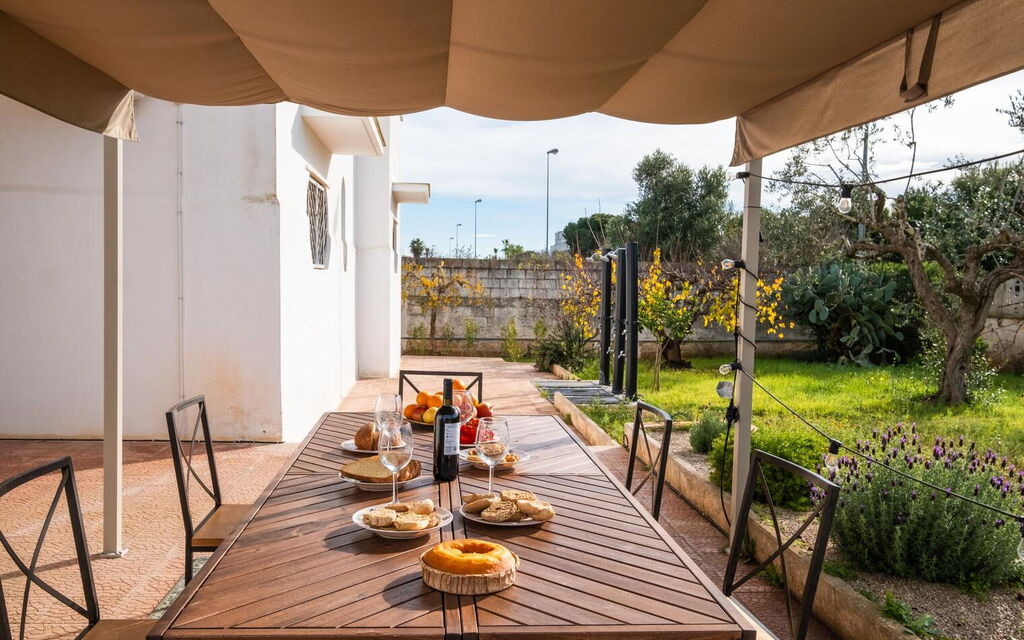Sunshine Escape Villa In Porto Cesareo, Wi-fi, Ac: Autumn, Garden, Spring, Summer