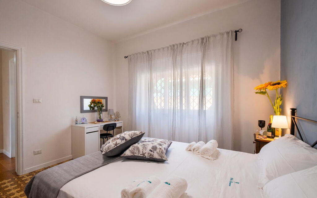 Sunshine Escape Villa In Porto Cesareo, Wi-fi, Ac: Autumn, Bedroom, Spring, Summer, Winter