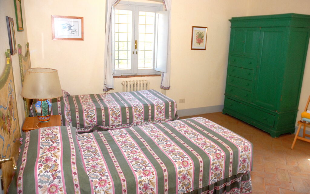 Podere San Giovanni: podere-san-giovanni-narni-terni-villa-camera-da-letto