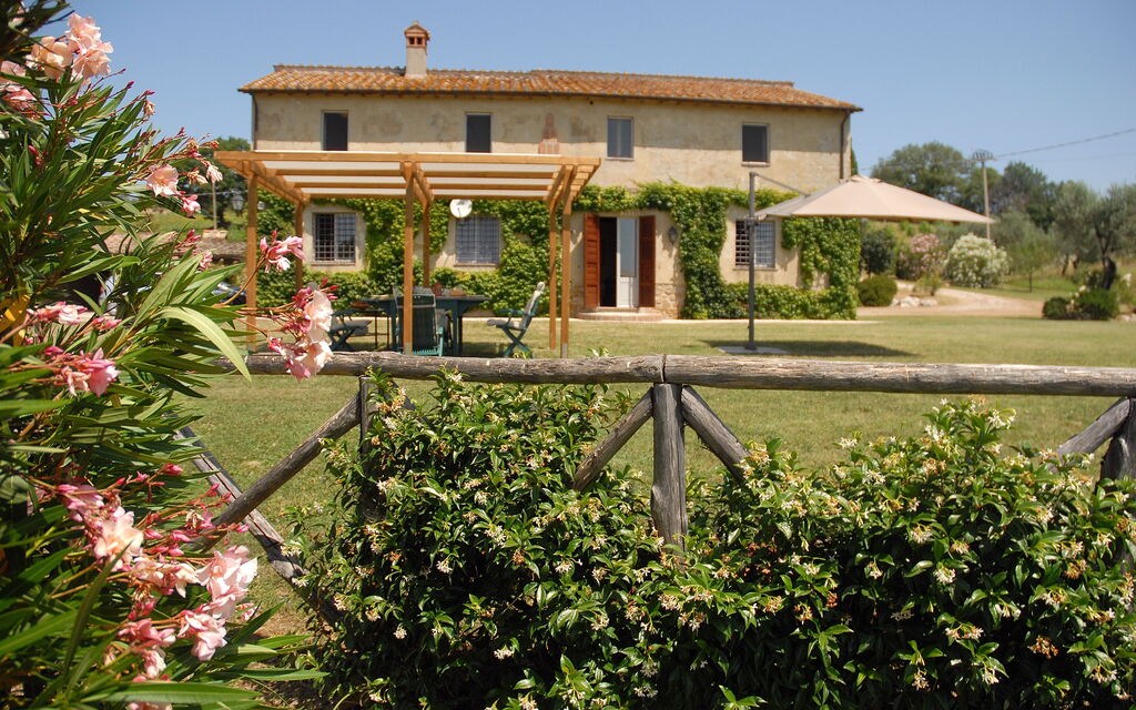 Podere San Giovanni: podere-san-giovanni-narni-terni-villa-esterni