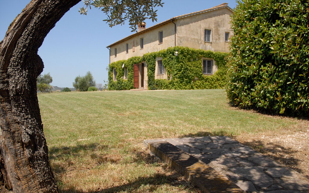 Podere San Giovanni: podere-san-giovanni-narni-terni-villa-esterni