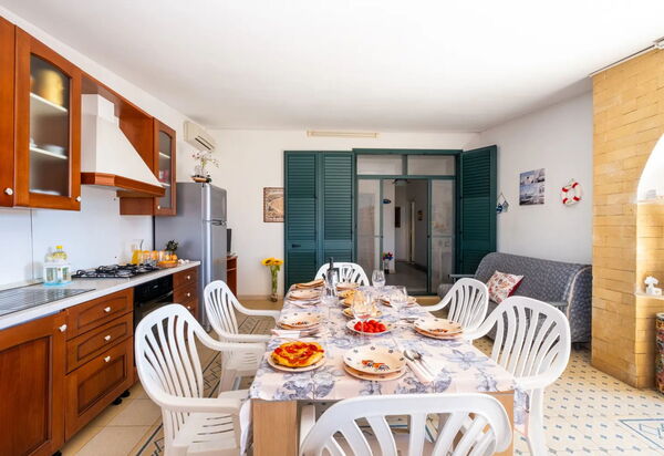 Sea Coral Apartment In Porto Cesareo: Autunno, Estate, Inverno, Primavera, Sala da pranzo