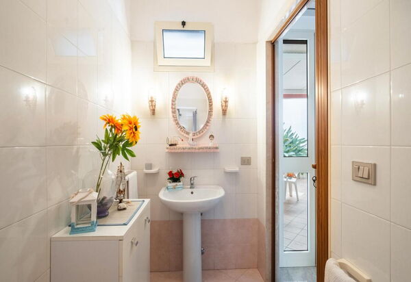 Sealight Apartment Porto Cesareo: Autunno, Bagno, Estate, Primavera