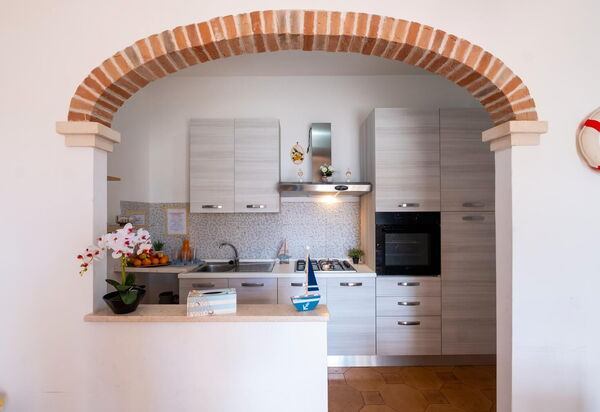 Villa Hoana In Porto Cesareo Ac: Cucina