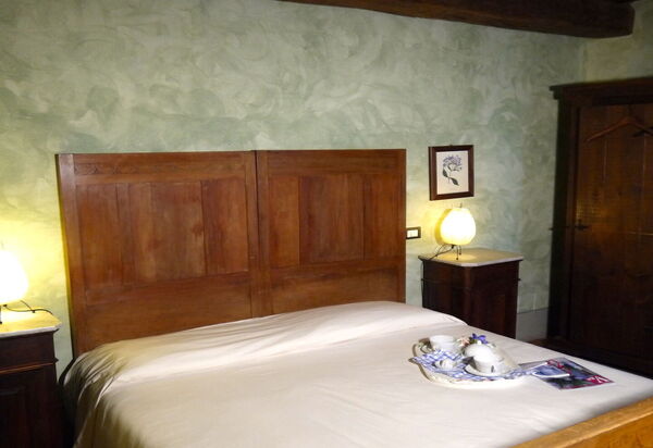 Borgo Santa Maria, Private Pool, Perugia: Autumn, Bedroom, Spring, Summer