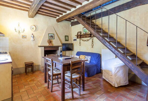 Borgo Santa Maria, Private Pool, Perugia: Autumn, Kitchen, Living Room, Spring, Summer