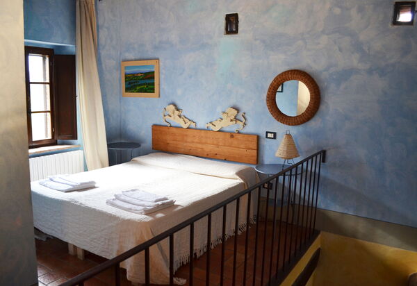 Borgo Santa Maria, Private Pool, Perugia: Autumn, Bedroom, Spring, Summer