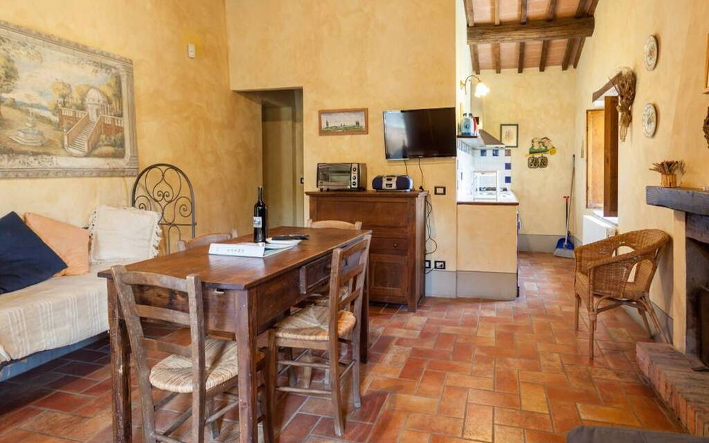 Borgo Santa Maria, Private Pool, Perugia: Autumn, Kitchen, Living Room, Spring, Summer