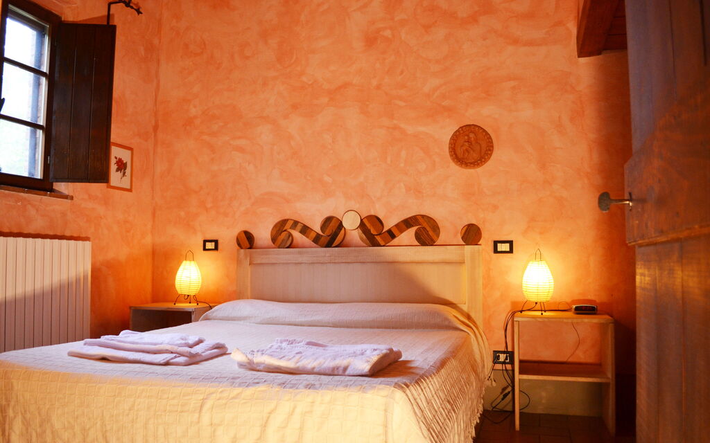 Borgo Santa Maria, Private Pool, Perugia: Autumn, Bedroom, Spring, Summer