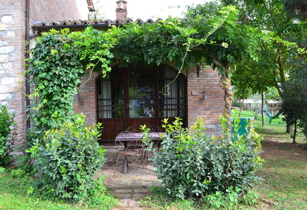 Appartamento Scuderia Del Borgo, Wifi, Perugia: Autumn, Main Entrance, Spring, Summer, Winter