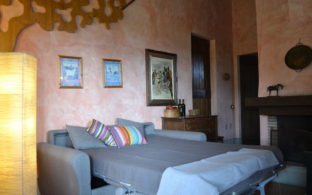 Appartamento Scuderia Del Borgo, Wifi, Perugia: Autumn, Living Room, Spring, Summer, Winter