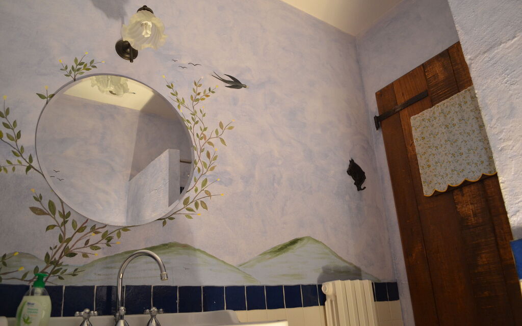 Appartamento Il Cantico Del Gallo, Wifi, Near Perugia: Autunno, Bagno, Estate, Inverno, Primavera