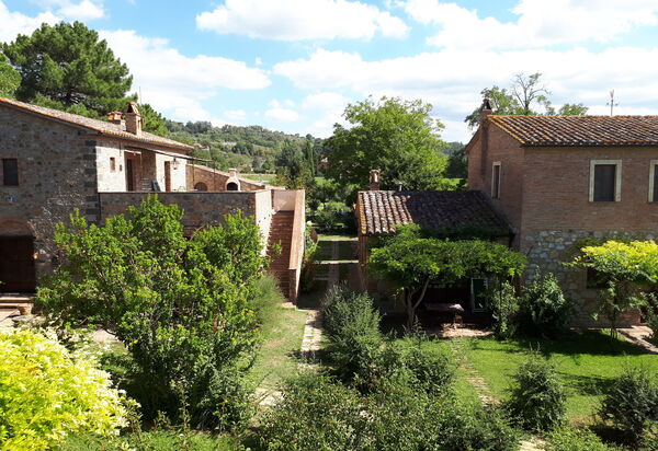 Appartamento Bellosguardo, Wifi, Near Perugia: Autumn, Building Exterior, Spring, Summer, Winter