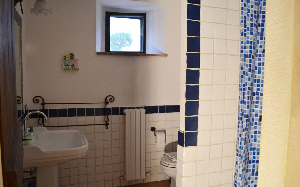 Appartamento Bellosguardo, Wifi, Near Perugia: Autumn, Bathroom, Spring, Summer, Winter