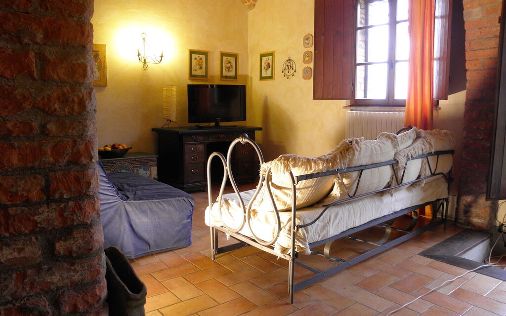 Appartamento Vele, Wifi, Near Perugia: Autumn, Living Room, Spring, Summer, Winter
