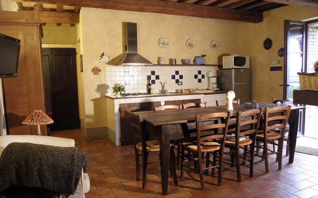 Appartamento Pietra Viva, Wifi, Near Perugia: Autumn, Dining Room, Kitchen, Spring, Summer, Winter