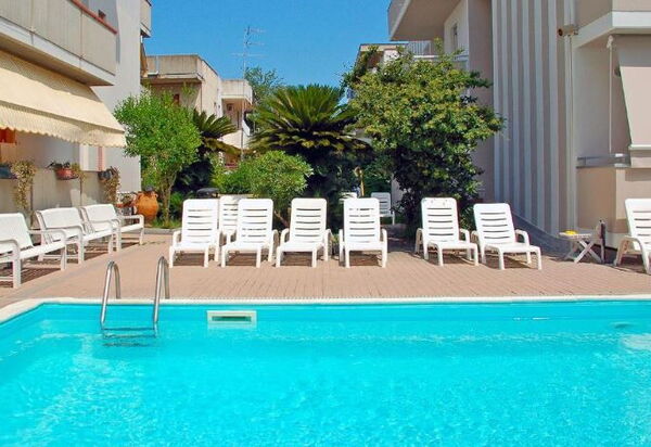 Marconi Seaside Residence, Pool, Wifi, Abruzzo: Autunno, Estate, Piscina, Primavera