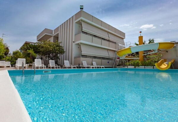 Marconi Seaside Residence, Pool, Wifi, Abruzzo: Autunno, Estate, Piscina, Primavera