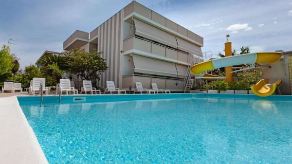 Marconi Seaside Residence, Pool, Wifi, Abruzzo: Autunno, Estate, Piscina, Primavera