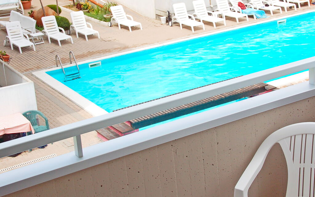 Marconi Seaside Residence, Pool, Wifi, Abruzzo: Autumn, Pool, Spring, Summer