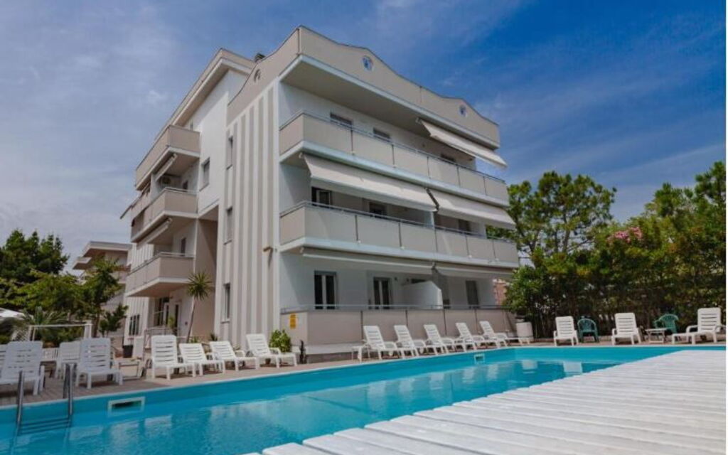 Marconi Seaside Residence, Pool, Wifi, Abruzzo: Autumn, Pool, Spring, Summer