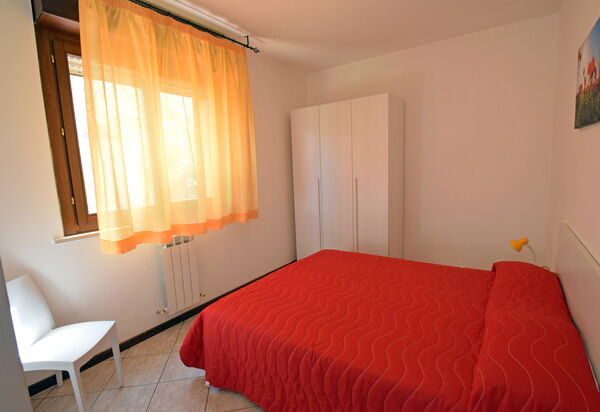 Appartamenti Della Rosa Seaside Abruzzo: Autunno, Camera da letto, Estate, Inverno, Primavera