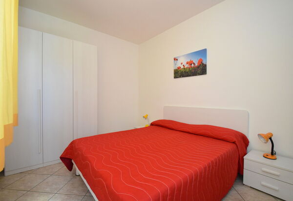 Appartamenti Della Rosa Seaside Abruzzo: Autunno, Camera da letto, Estate, Inverno, Primavera