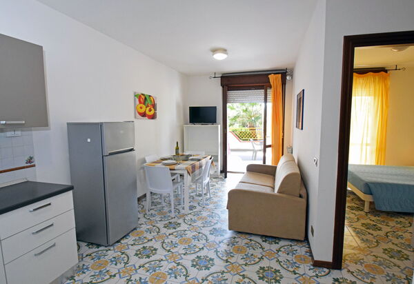 Appartamenti Della Rosa Seaside Abruzzo: Autunno, Cucina, Estate, Inverno, Primavera, Sala da pranzo, Soggiorno