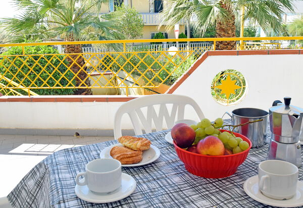 Appartamenti Della Rosa Seaside Abruzzo: Autunno, Balcone / Terrazza / Patio, Estate, Esterni, Inverno, Primavera