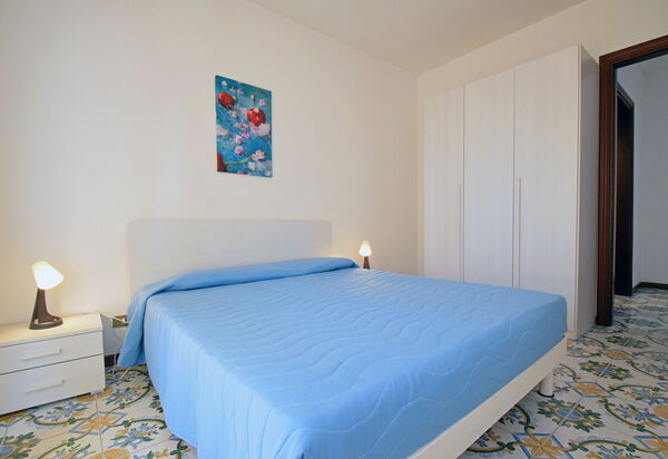 Appartamenti Della Rosa Seaside Abruzzo: Autunno, Camera da letto, Estate, Inverno, Primavera