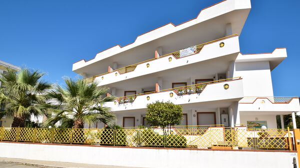 Appartamenti Della Rosa Seaside Abruzzo: Autunno, Balcone / Terrazza / Patio, Estate, Esterni, Inverno, Primavera