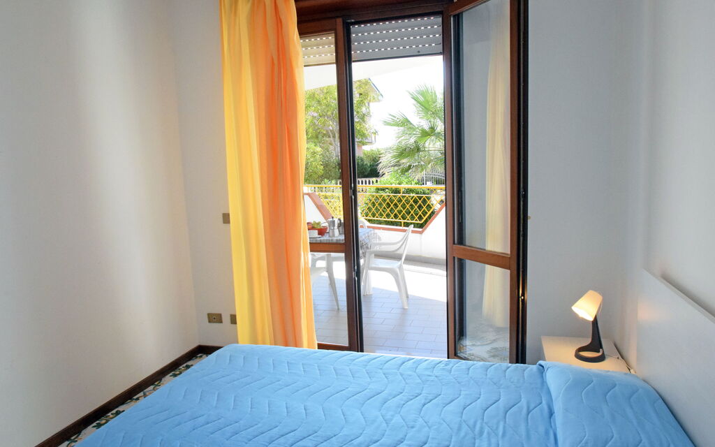 Appartamenti Della Rosa Seaside Abruzzo - : Autunno, Camera da letto, Estate, Inverno, Primavera