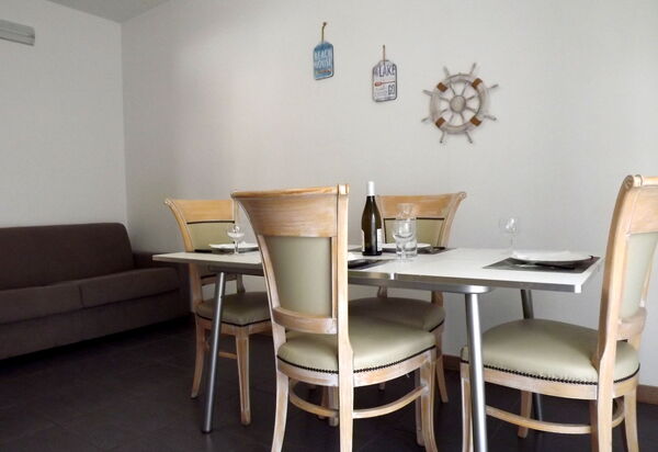 Residence Near The Sea - Abruzzo: Autunno, Estate, Primavera, Sala da pranzo