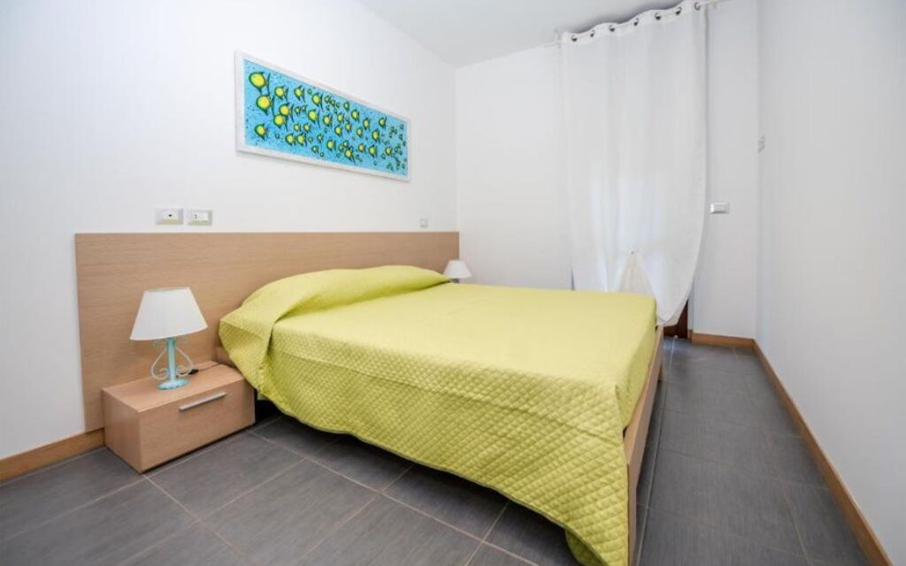 Residence Near The Sea - Abruzzo - : Autumn, Bedroom, Spring, Summer, Winter