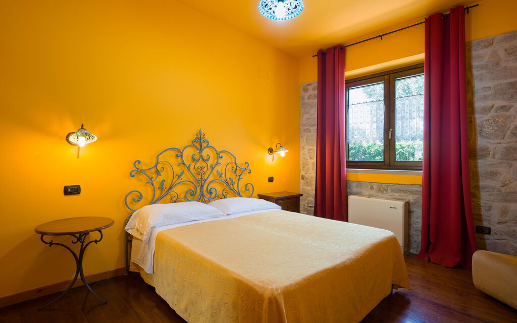 Country House Abate Pool, Ac, Wifi, Potenza: Autumn, Bedroom, Spring, Summer