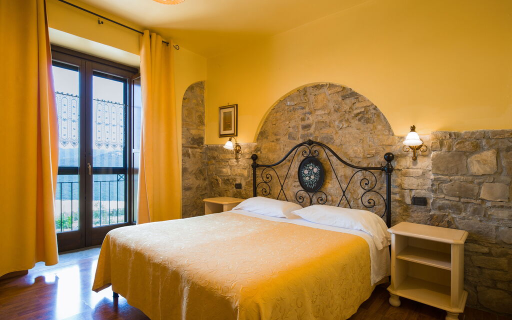 Country House Abate Pool, Ac, Wifi, Potenza: Autumn, Bedroom, Spring, Summer