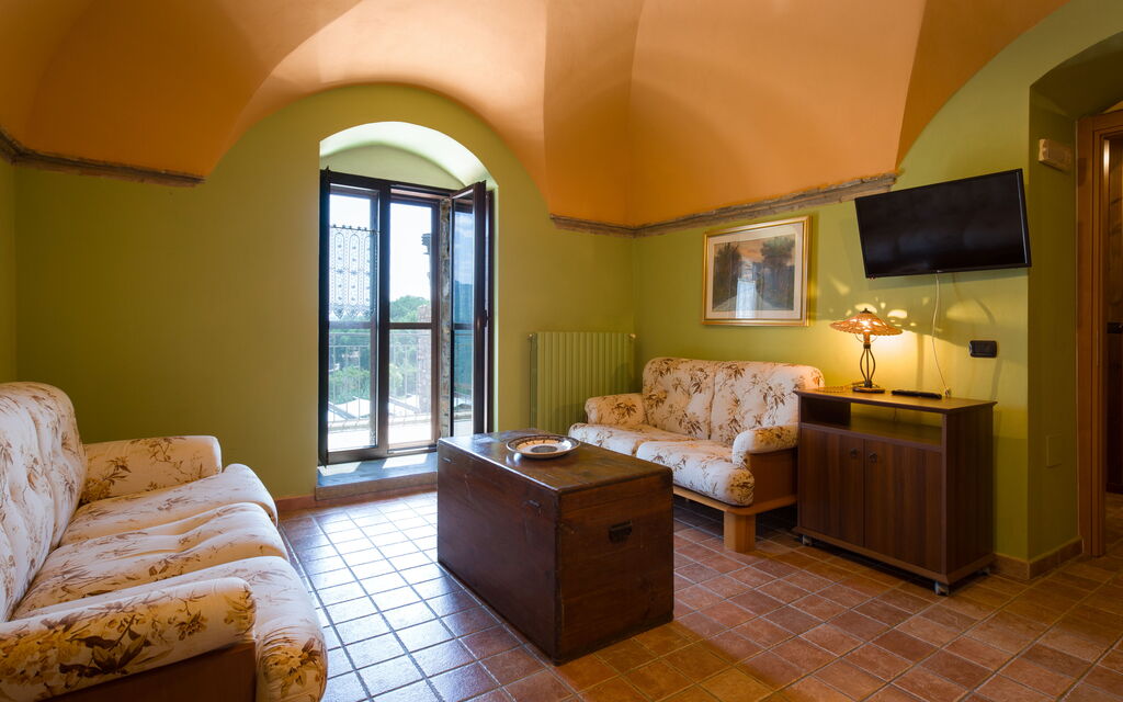 Country House Abate Pool, Ac, Wifi, Potenza: Autumn, Living Room, Spring, Summer