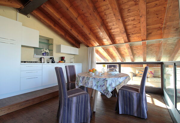 Silea Apartments, Pool, Garden, Treviso: Autumn, Kitchen, Spring, Summer