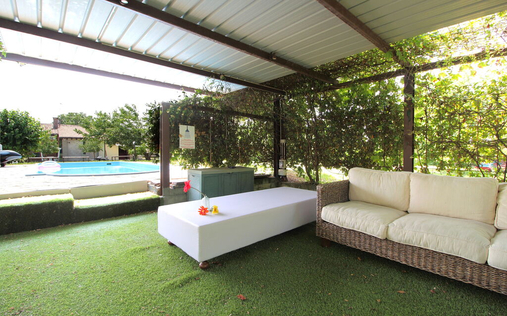 Silea Apartments, Pool, Garden, Treviso: Autunno, Estate, Giardino, Primavera