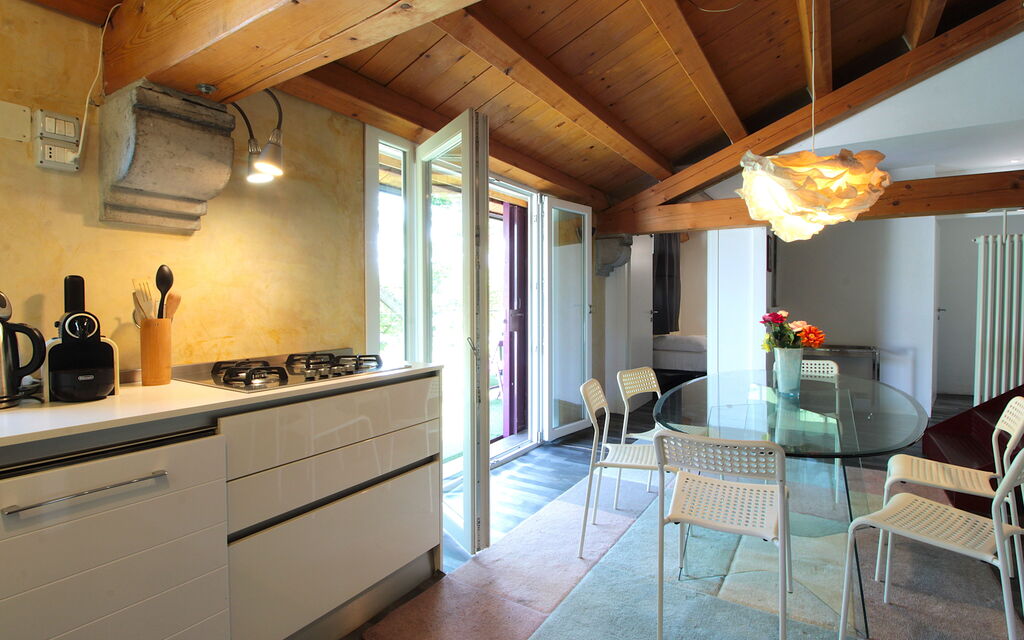 Silea Apartments, Pool, Garden, Treviso - : Autumn, Kitchen, Spring, Summer