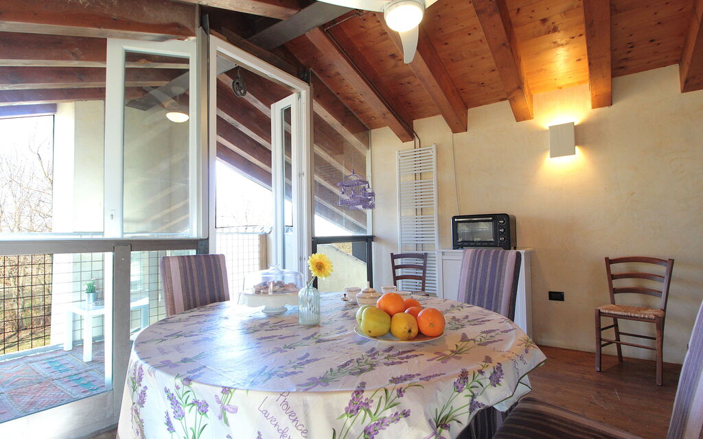 Silea Apartments, Pool, Garden, Treviso - : Autumn, Kitchen, Spring, Summer