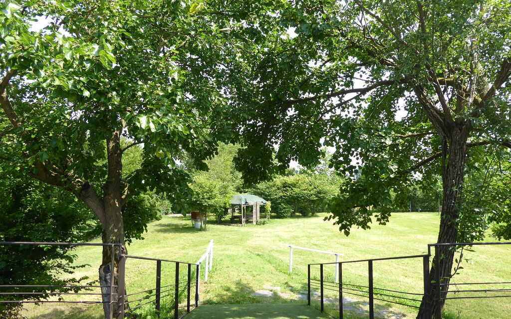 Silea Apartments, Pool, Garden, Treviso: Autunno, Estate, Giardino, Primavera