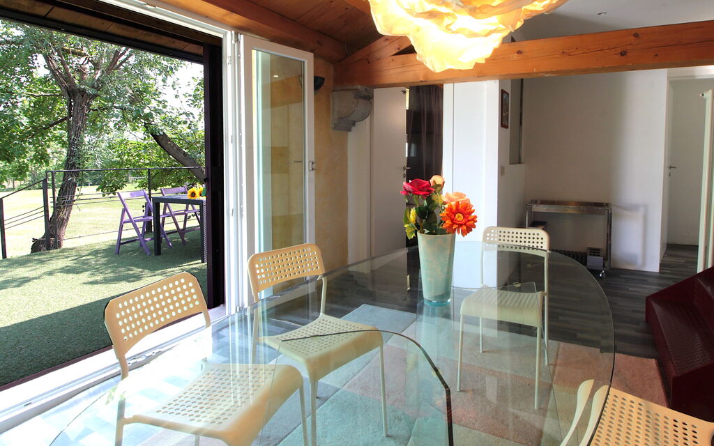 Silea Apartments, Pool, Garden, Treviso: Autunno, Dettagli della stanza, Estate, Primavera