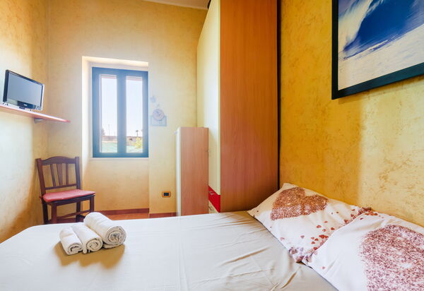 Luxury Private Villa With Garden: Autunno, Camera da letto, Estate, Primavera