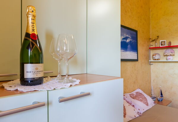 Luxury Private Villa With Garden: Autunno, Camera da letto, Estate, Primavera